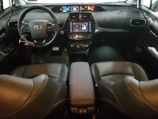 2020 TOYOTA PRIUS LE  