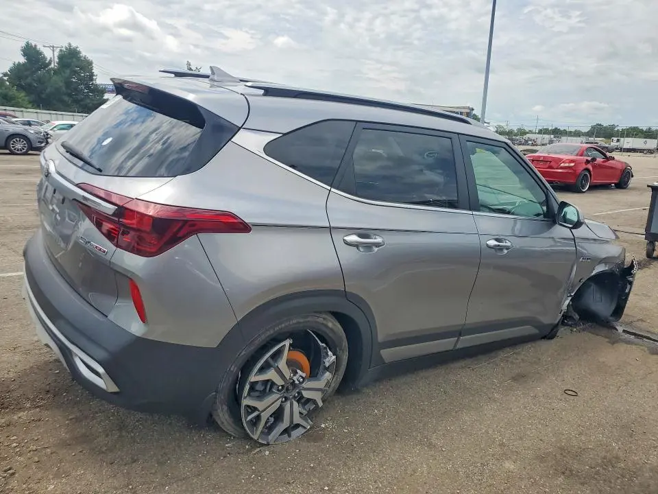 2021 KIA SELTOS SX  