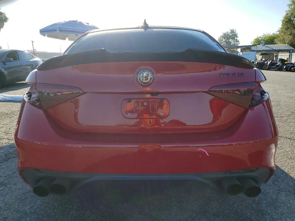 2019 ALFA ROMEO GIULIA TI  