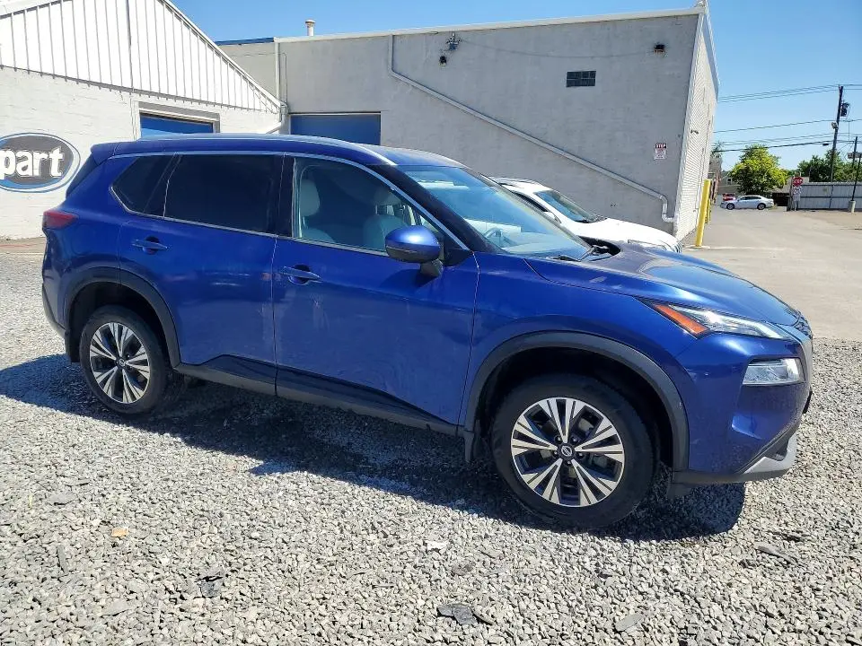 2021 NISSAN ROGUE SV  