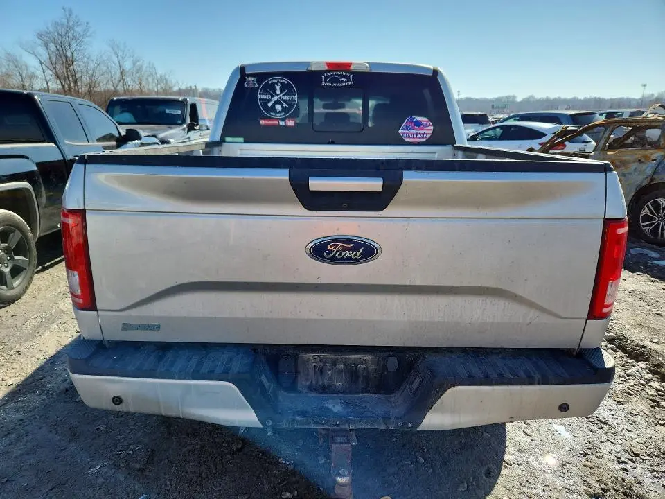 2015 FORD F150 SUPERCREW  