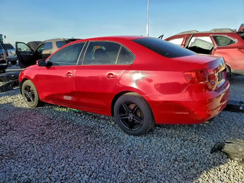 2011 VOLKSWAGEN JETTA SE  