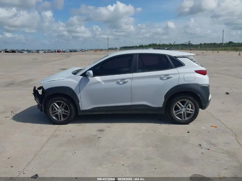 2021 HYUNDAI KONA SE