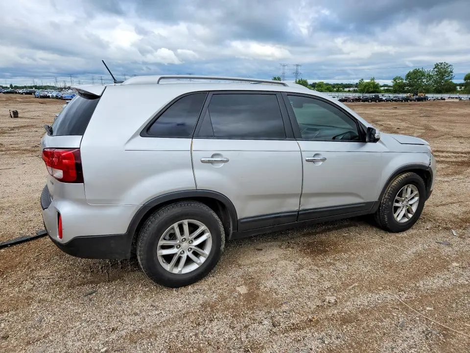 2014 KIA SORENTO LX  
