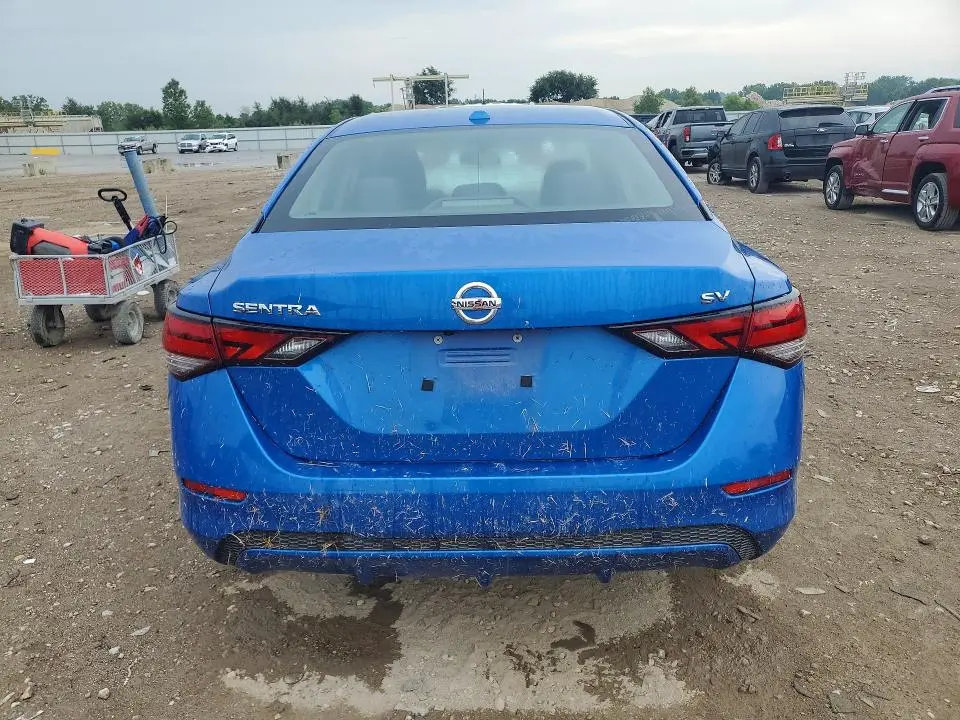2021 NISSAN SENTRA SV  