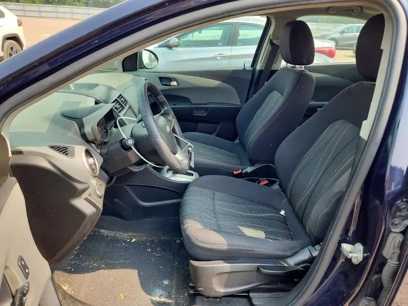 2015 CHEVROLET SONIC LT  