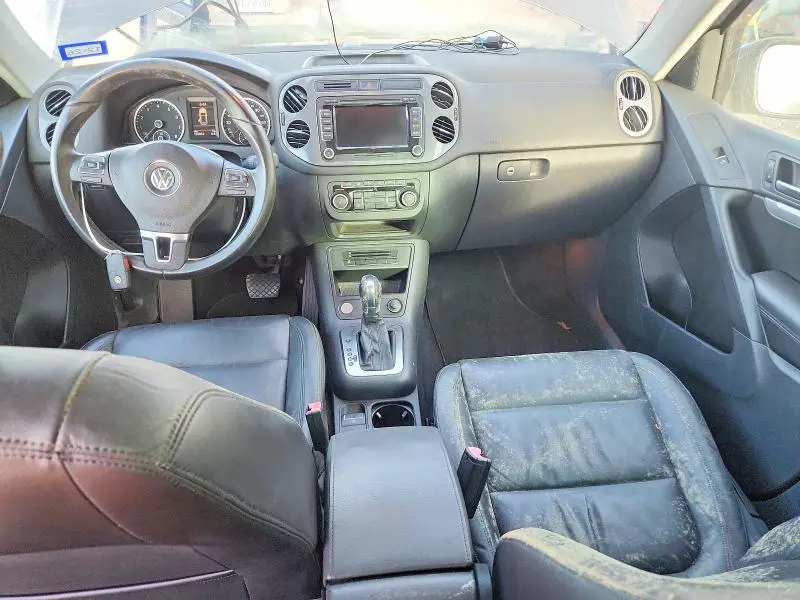 2012 VOLKSWAGEN TIGUAN S  