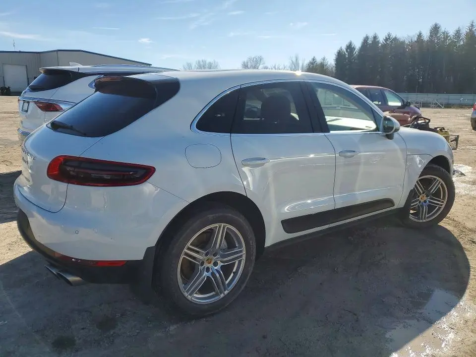 2017 PORSCHE MACAN S  