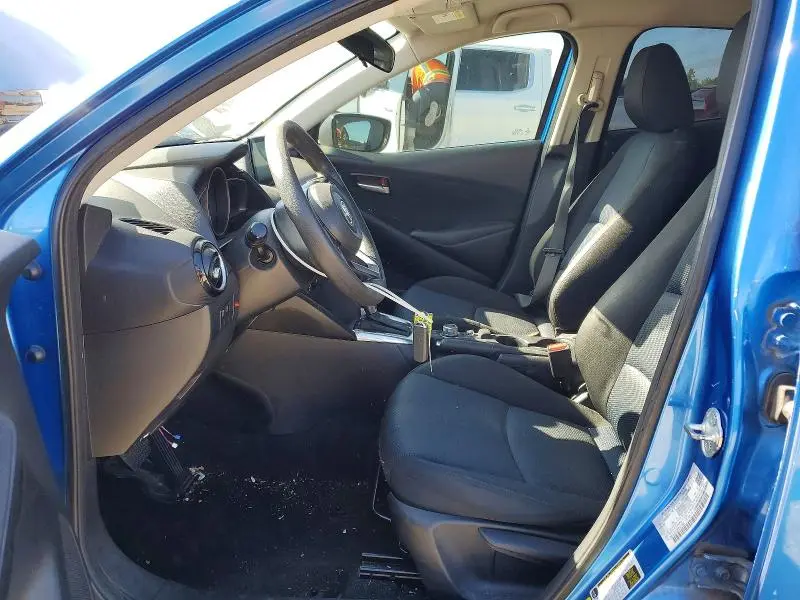 2019 TOYOTA YARIS LE  
