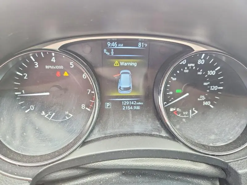2016 NISSAN ROGUE SL  