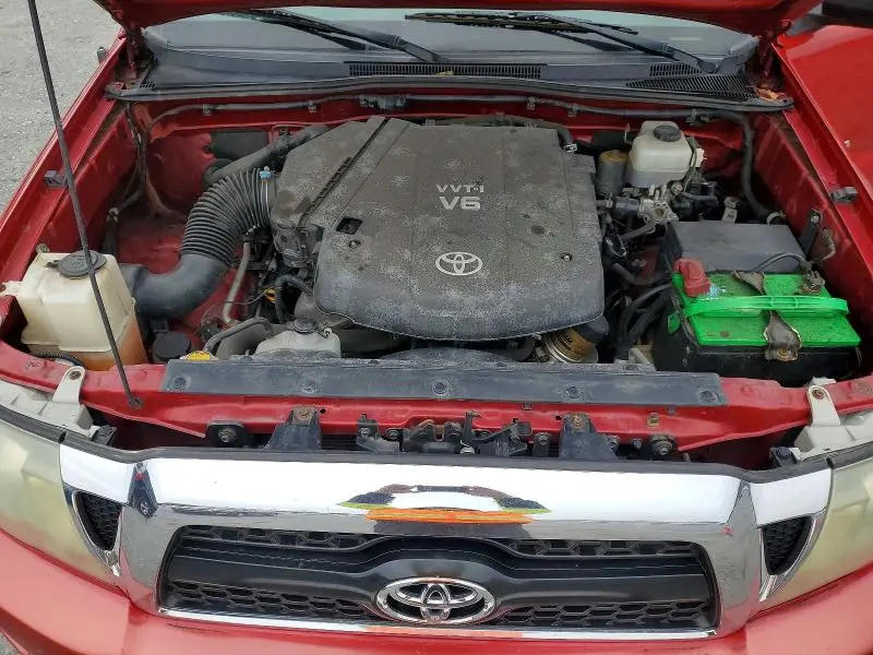 2011 TOYOTA TACOMA V6  
