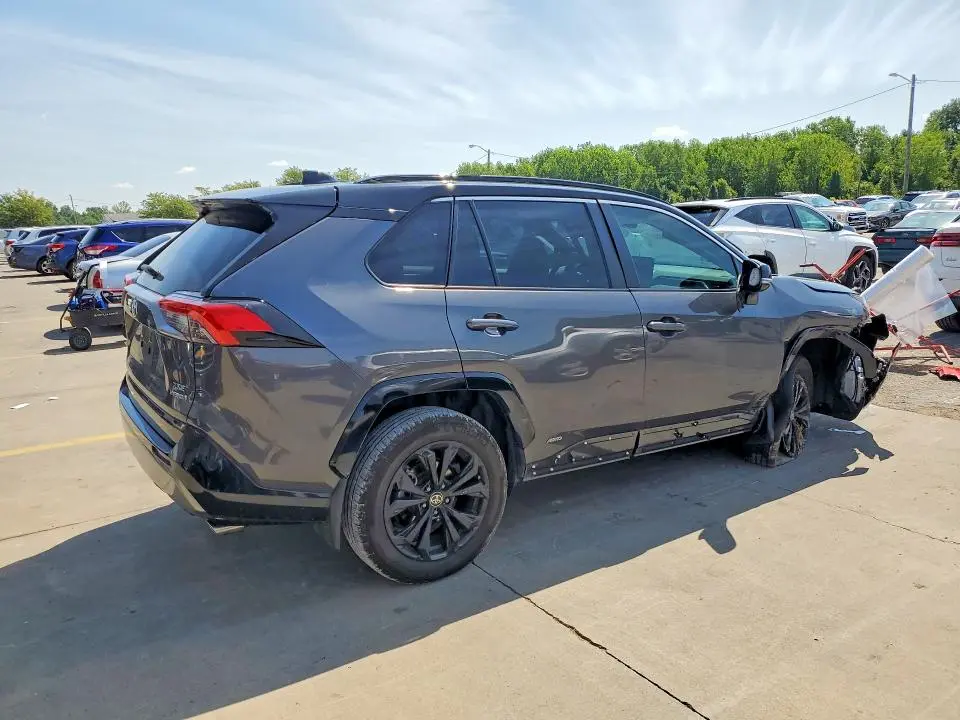 2024 TOYOTA RAV4 XSE  