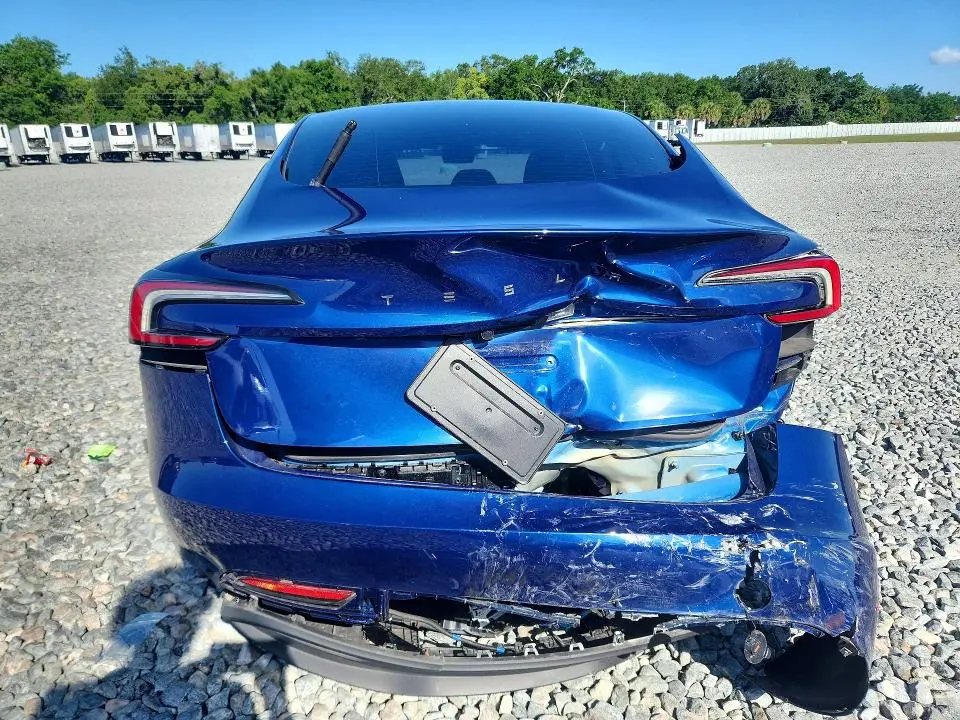 2025 TESLA MODEL 3   