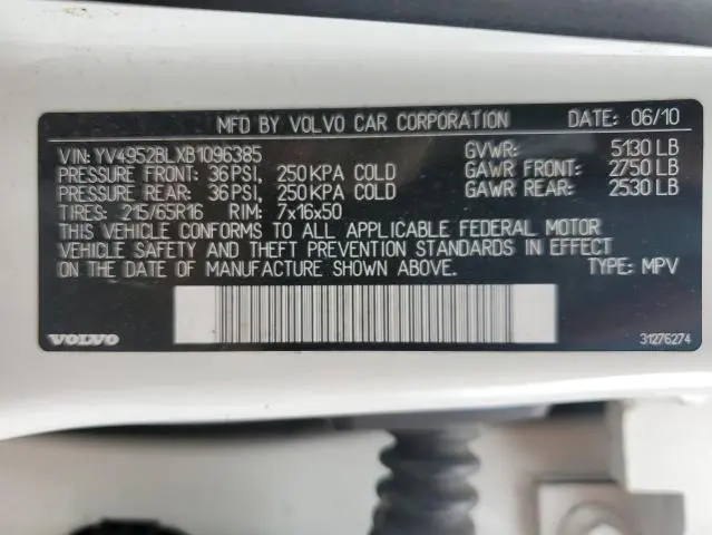 2011 VOLVO XC70 3.2  