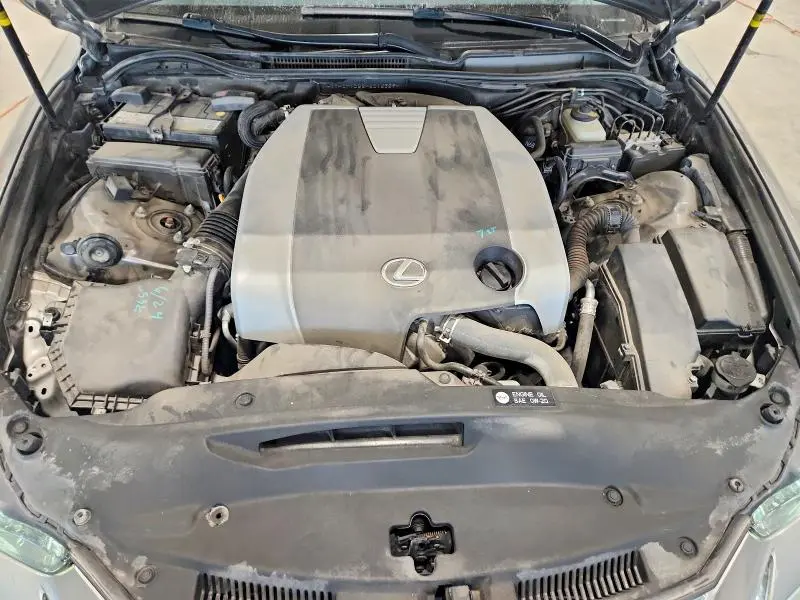 2017 LEXUS IS 300  