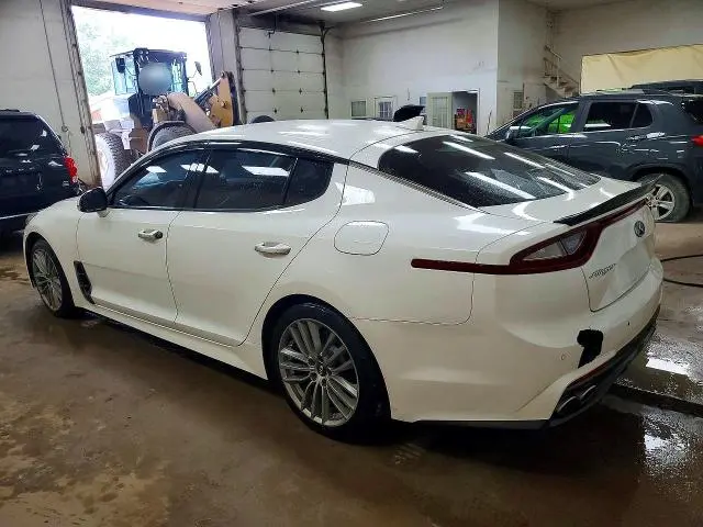 2018 KIA STINGER BASE  