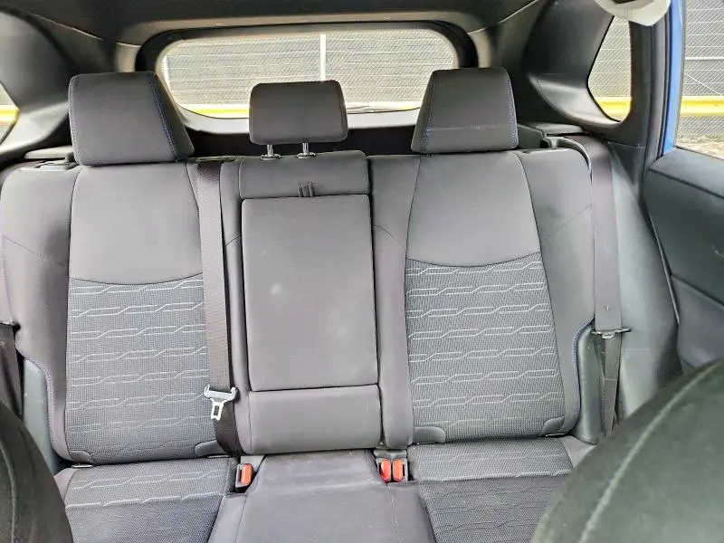 2022 TOYOTA RAV4 SE  