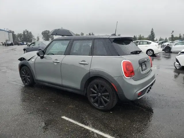 2017 MINI COOPER S  