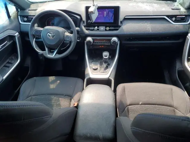 2023 TOYOTA RAV4 SE