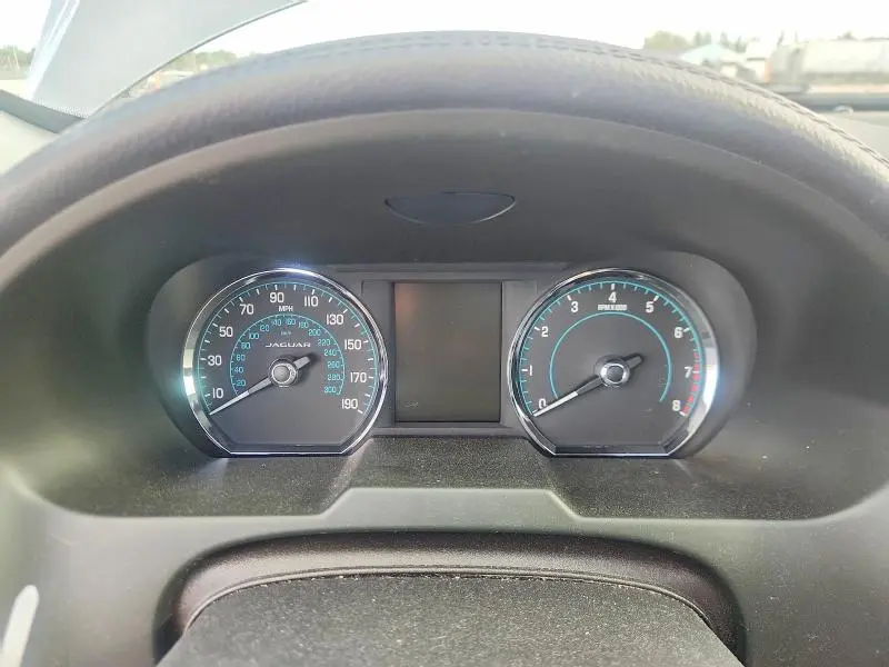 2015 JAGUAR XF 2.0T PREMIUM  
