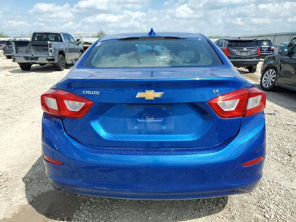 2018 CHEVROLET CRUZE LT  