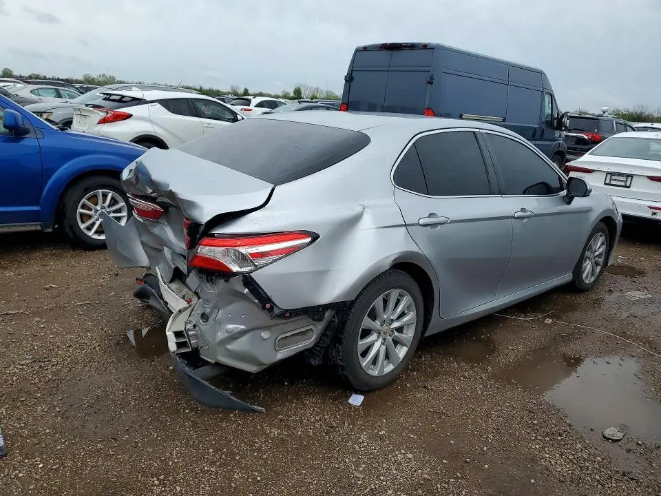 2018 TOYOTA CAMRY LE  