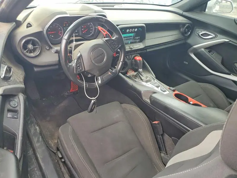 2016 CHEVROLET CAMARO LT  