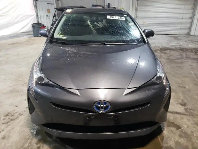 2016 TOYOTA PRIUS 