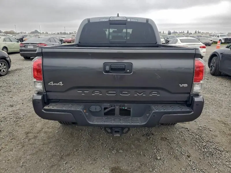 2019 TOYOTA TACOMA DOUBLE CAB  