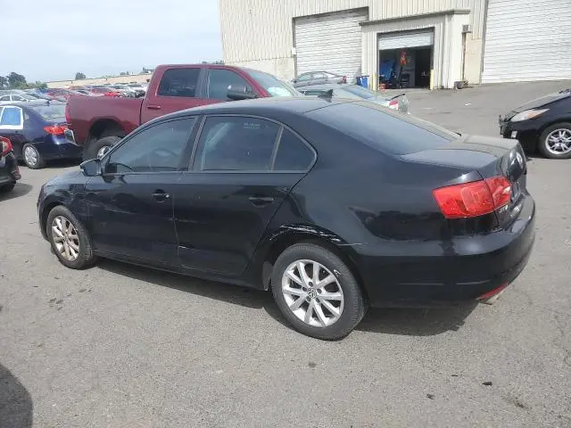 2011 VOLKSWAGEN JETTA SE  