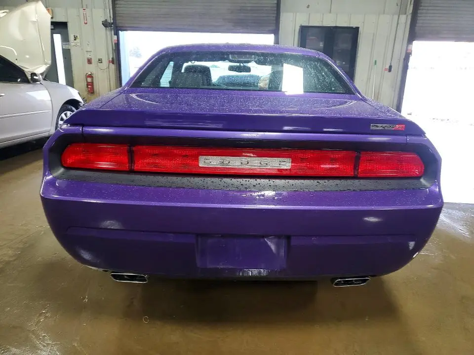 2014 DODGE CHALLENGER SRT-8  