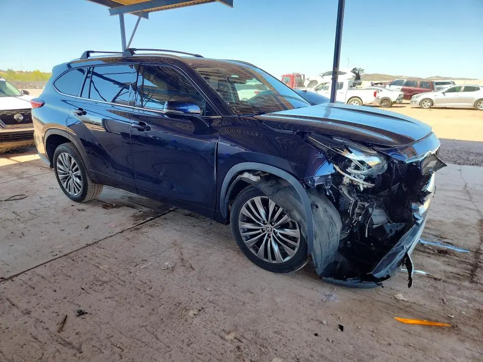 2020 TOYOTA HIGHLANDER PLATINUM  