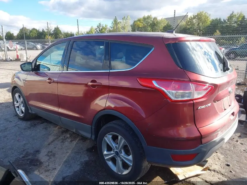 2016 FORD ESCAPE SE