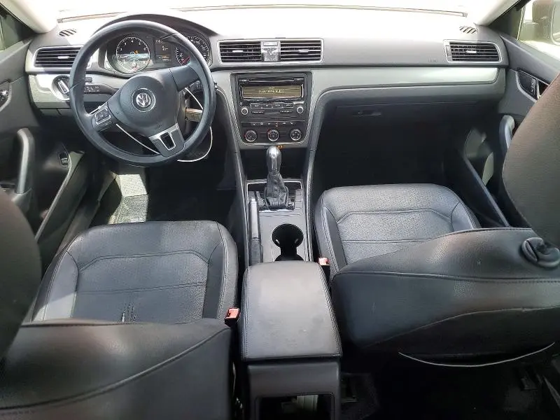 2014 VOLKSWAGEN PASSAT S  
