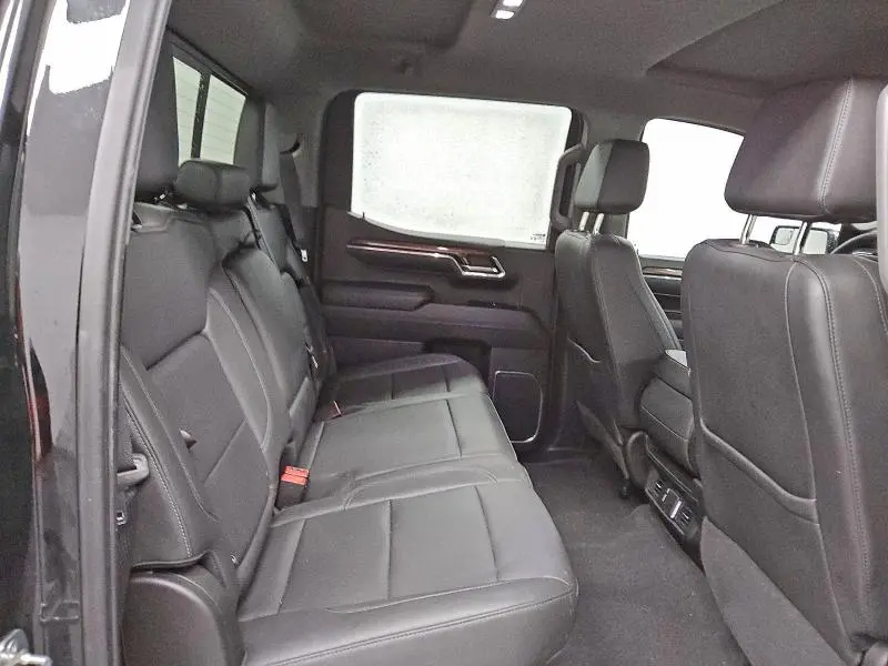 2024 CHEVROLET SILVERADO C1500 LT  