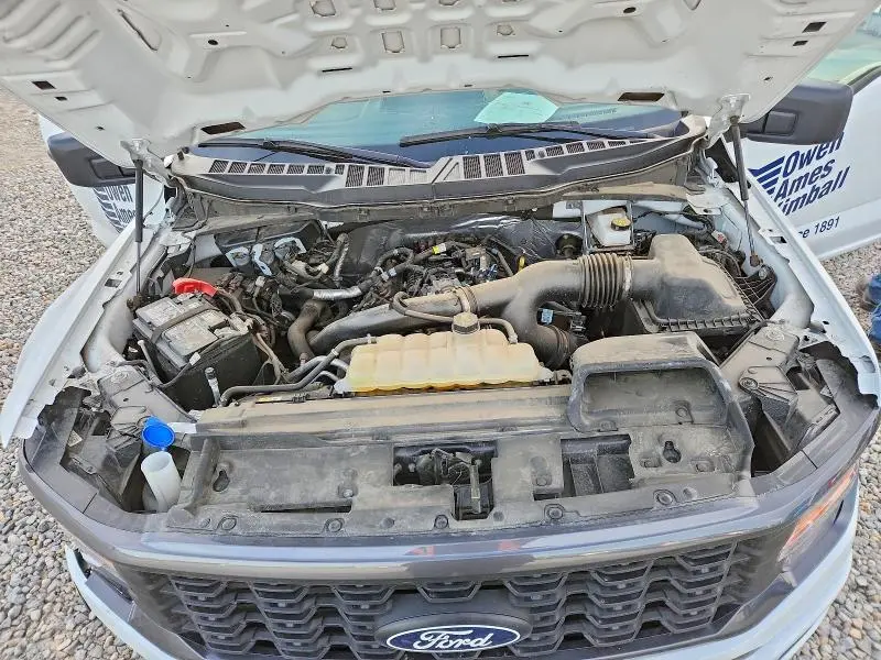 2025 FORD F150 STX  