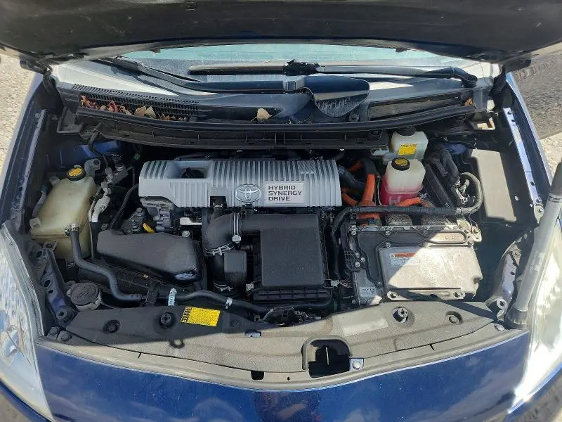 2012 TOYOTA PRIUS TWO  