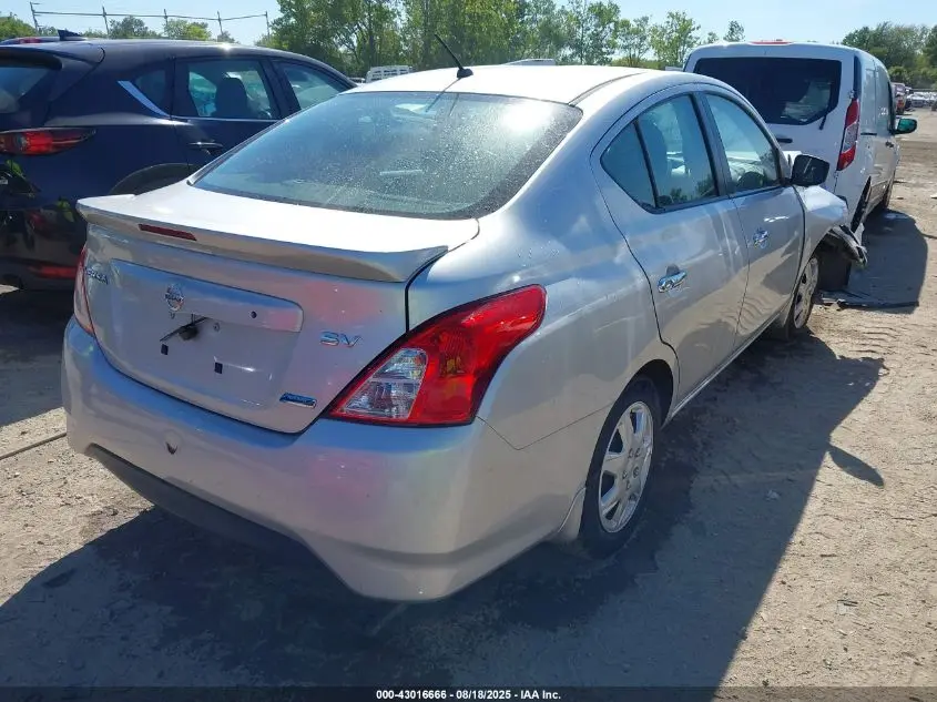 2016 NISSAN VERSA 1.6 SV