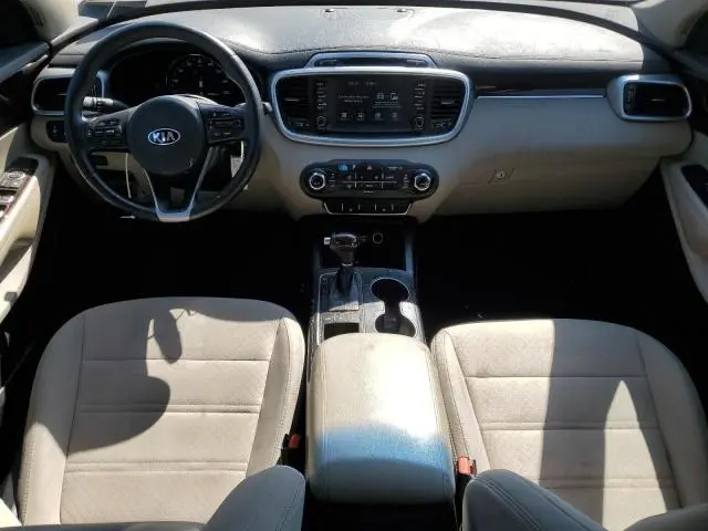 2018 KIA SORENTO LX  