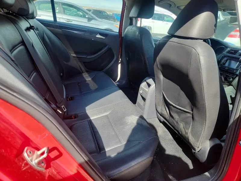 2015 VOLKSWAGEN JETTA TDI  