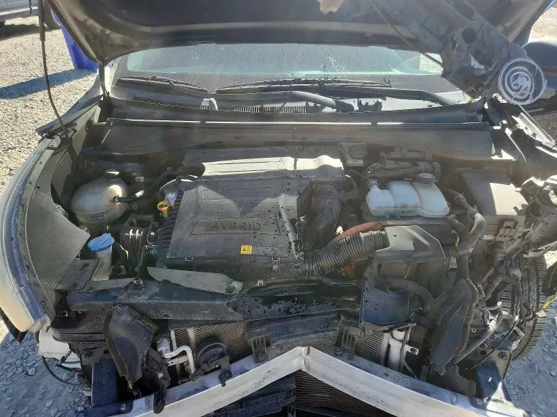 2018 KIA NIRO LX  