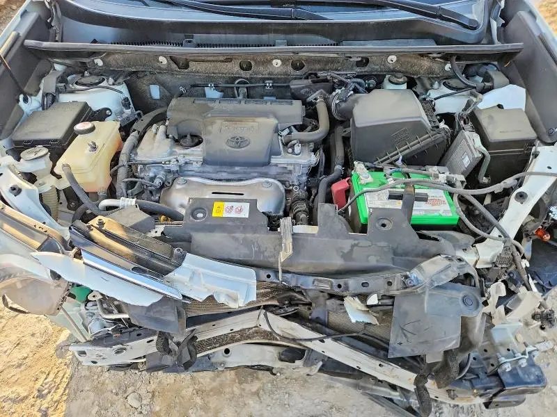 2017 TOYOTA RAV4 XLE  