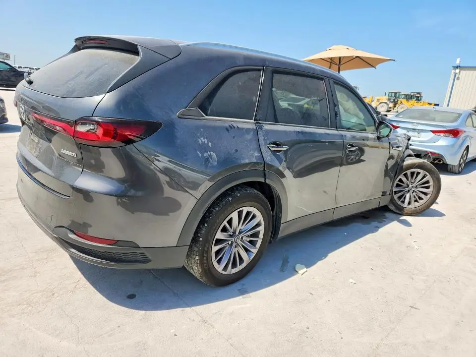 2025 MAZDA CX-90   