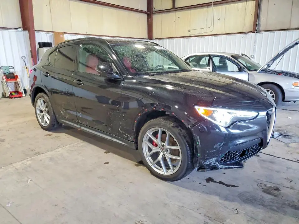 2018 ALFA ROMEO STELVIO TI SPORT  