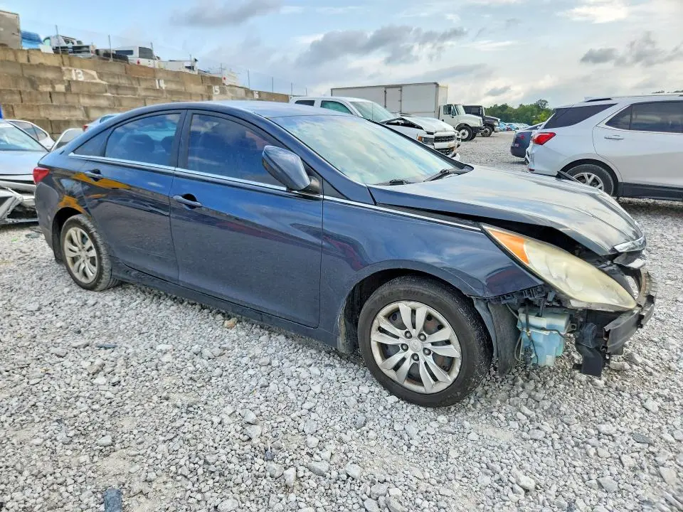 2012 HYUNDAI SONATA GLS  