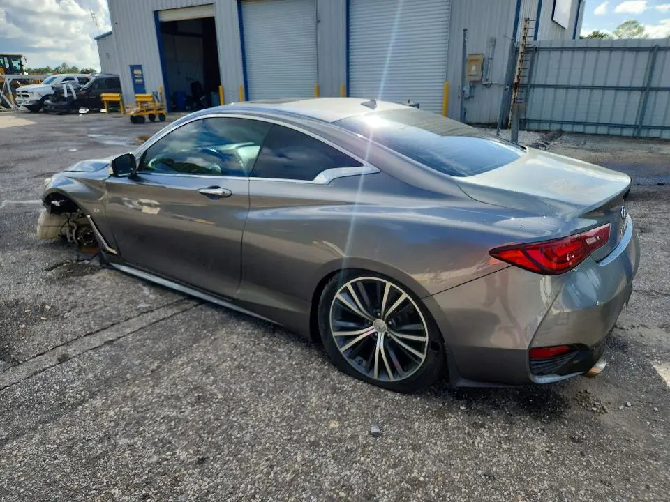 2017 INFINITI Q60 PREMIUM  