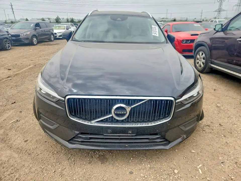 2021 VOLVO XC60 T5 MOMENTUM  
