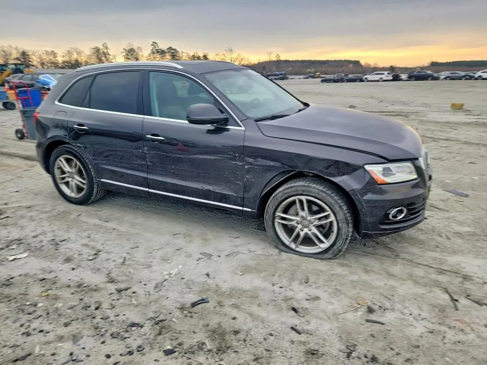 2017 AUDI Q5   