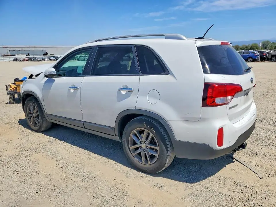 2015 KIA SORENTO LX  