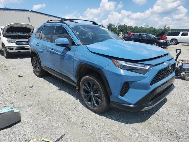 2022 TOYOTA RAV4 SE  